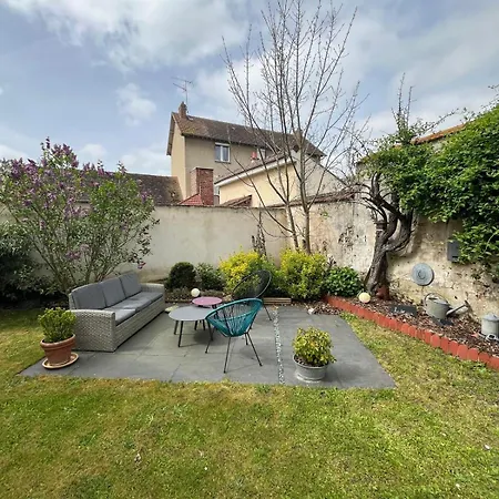 La Petite Maison * Gasny